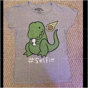 Women’s Dinosaur Selfie Graphic T-Shirt
